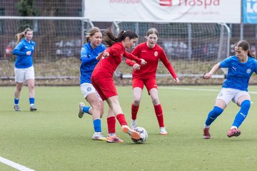 Bild 314 - wCJ Eimsbuettler TV - Holstein Kiel : Ergebnis: 0:1